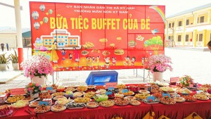 Trường mầm non Kỳ Nam tổ chức tiệc Buffet cho trẻ chào mừng kỷ niệm 42 năm ngày nhà giáo Việt Nam