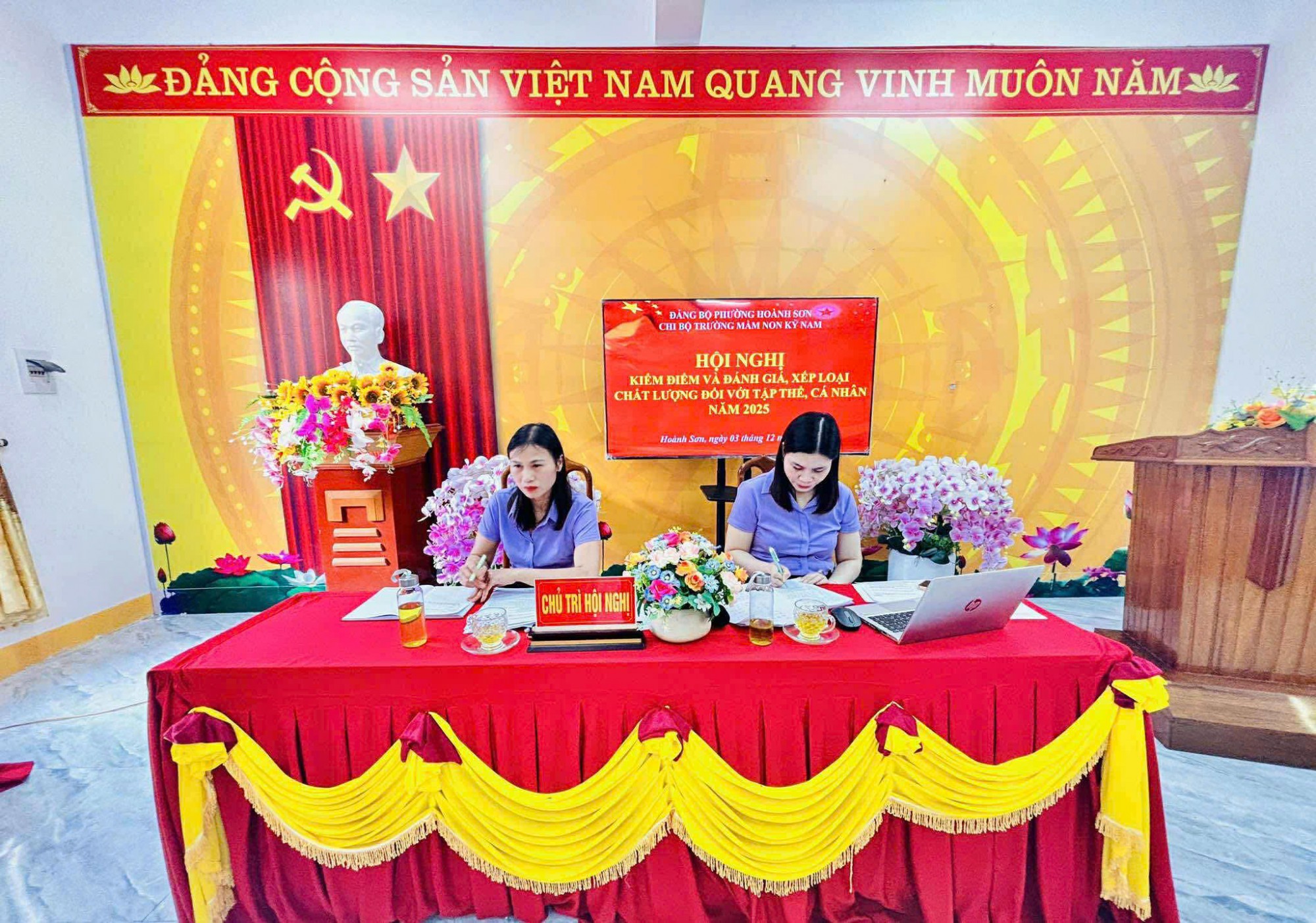 CHI BỘ TRƯỜNG MẦM NON KỲ NAM TỔ CHỨC THÀNH CÔNG HỘI NGHỊ KIỂM ĐIỂM, ĐÁNH GIÁ CHẤT LƯỢNG ĐỐI VỚI TẬP THỂ, CÁ NHÂN NĂM 2025